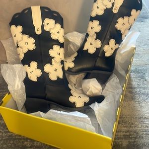 Circus sam Edelman flower cowboy boots Never worn right out the box